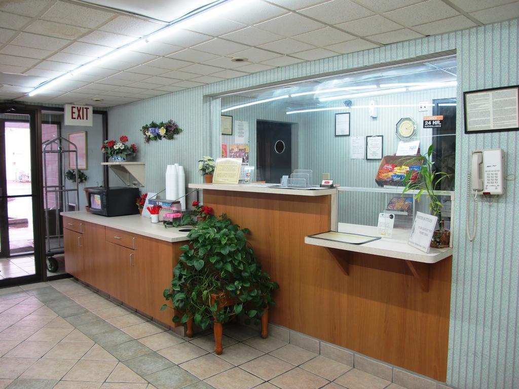 Boise Inn ガーデンシティ  エクステリア 写真